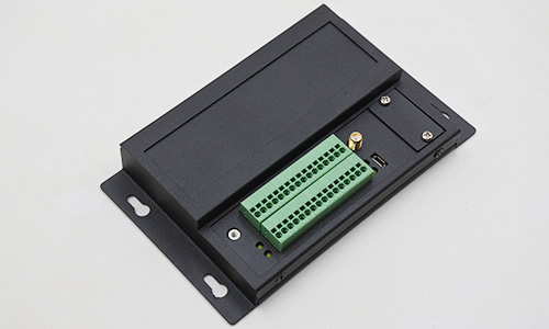 如何對機箱進行模塊化、小型化設(shè)計？